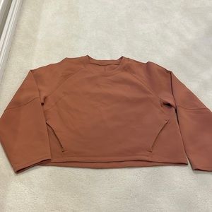 lululemon womens AirWrap Crew in Desert Sun size 12 luxstreme spacer fabric